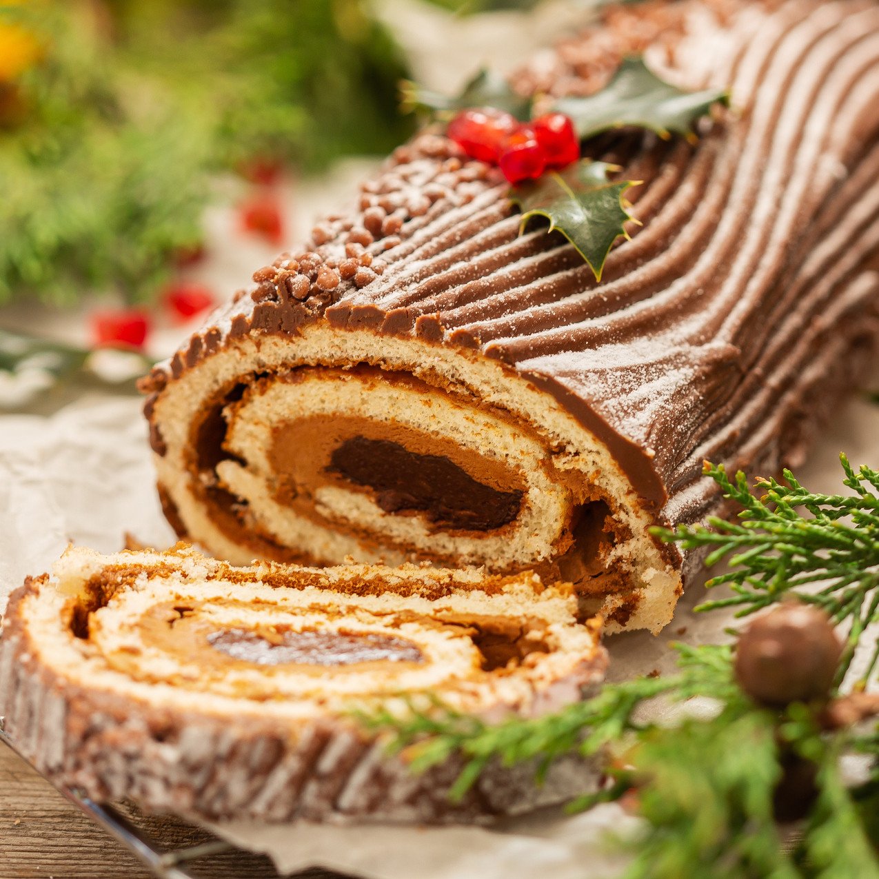 Bûche au café et aux pralines